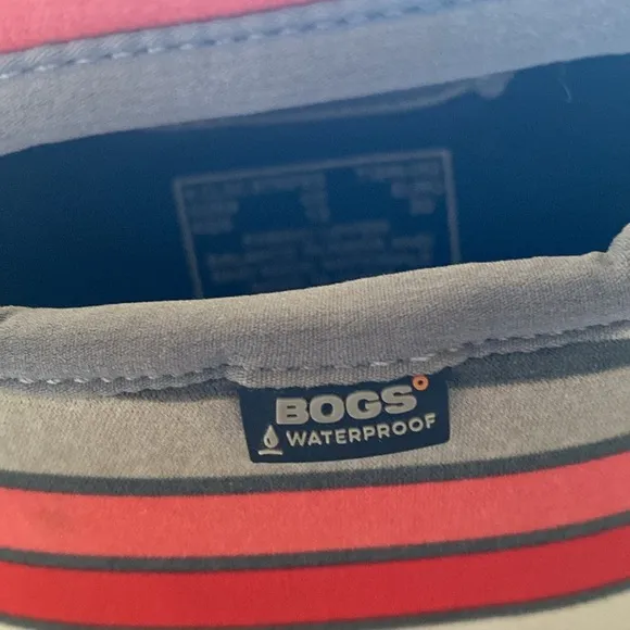Bogs Kids' Red and Gray Striped Boots - size 13 - green base