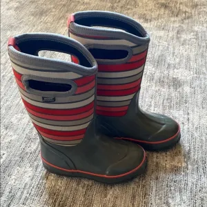 Bogs Kids' Red and Gray Striped Boots - size 13 - green base