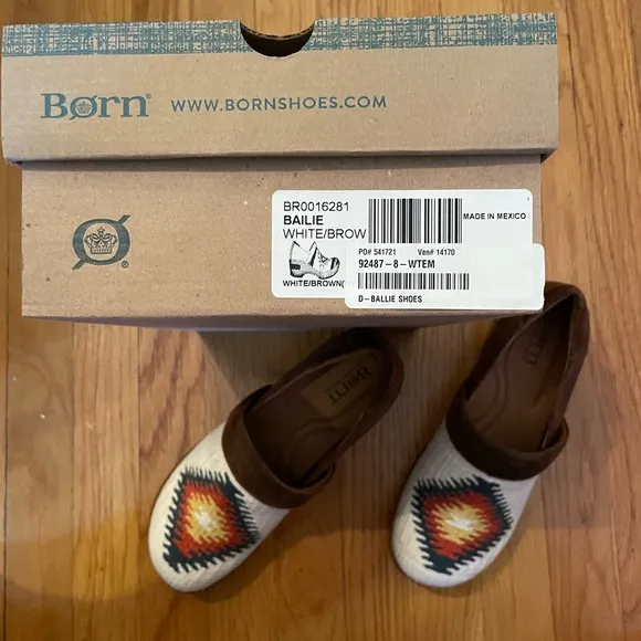 BORN  Bailee Shoes in White Multi  - Women’s Size 8 - New In Box