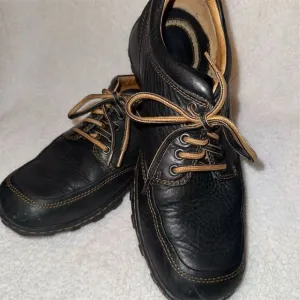 Born Men's Black Leather Lace-Up‎ Sneakers Size 10.5 Casual Shoes