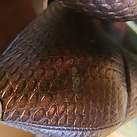 Born Sabrina Snakeskin embossed Leather 3&quot;heels sz. 8M.