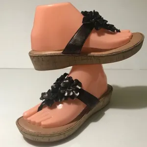 BORN SANDALS SIZE 8​​​