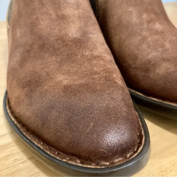 Born Shoes Brown Leather Boots Slip-On Booties Dallia Women’s Size 7.5