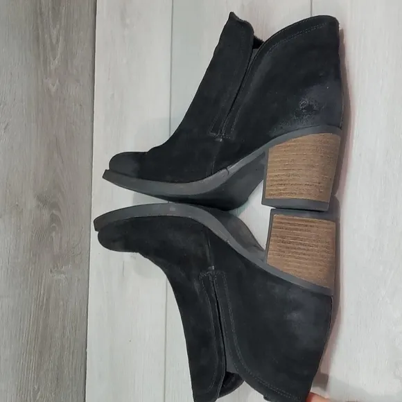 Bos. &amp; Co. Women Belfield Ankle Leather Heels Boots shoes sz 41/10-10.5