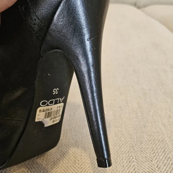Brand new Aldo heels size 35 6