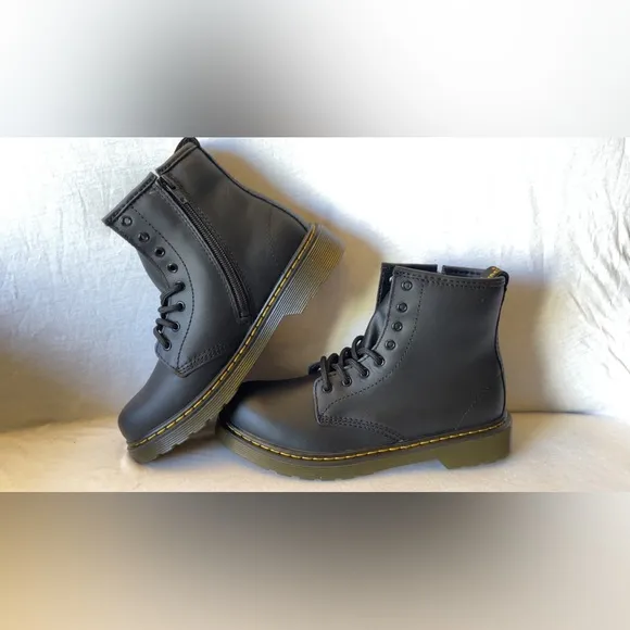 Brand New Dr Martens Black Boots | 5