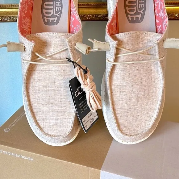 Brand New Hey Dude Wendy Chambray Shoes White Nut Slip On Lightweight Loafers