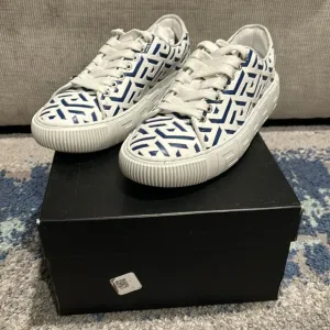 Brand new Men’s Versace sneakers
