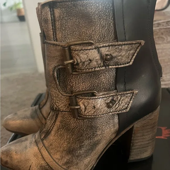Brand New with Box Women’s Freebird Joey Pewter Boots Size 7