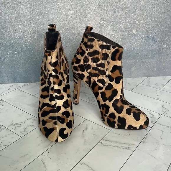 BRIAN Atwood Animal Print Pony hair Boots 39 EU 8 US