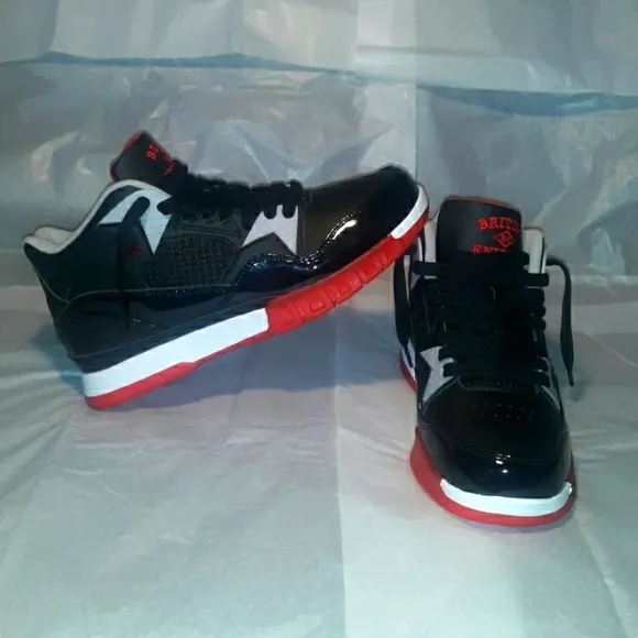 British Knights Sneakers BK, Brand NEW, Men size 9 = Women 10.5