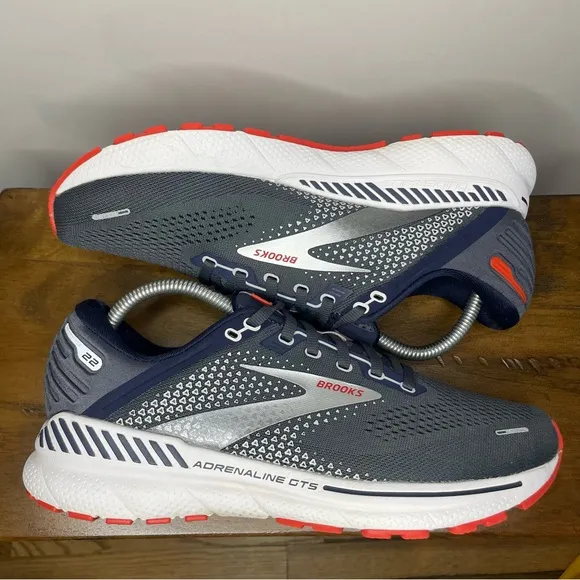 Brooks | Adrenaline GTS 22 Running Shoes - Navy Blue ; Mens 8