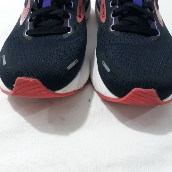 Brooks Adrenaline GTS 22 Women Rannind Athletic Black Purple Coral Sneaker 10.5