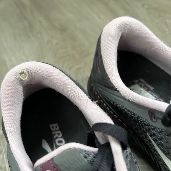 Brooks Adrenaline GTS 22 Womens 10 Running Shoes Black Pink Sneakers 1203531B015
