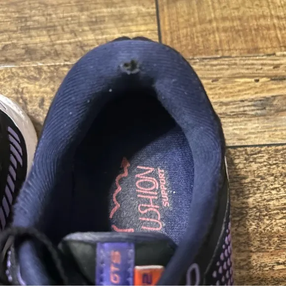 Brooks Adrenaline GTS 22 Women's 7.5 Running Shoes Navy Purple Coral