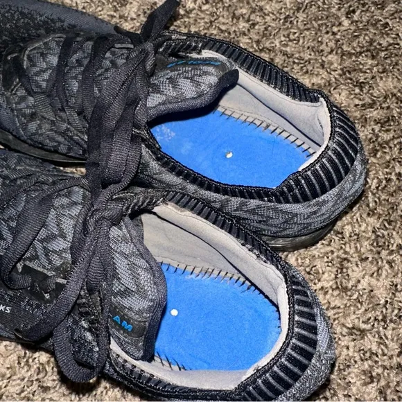 Brooks Black and Gray Running Shoes missing insoles