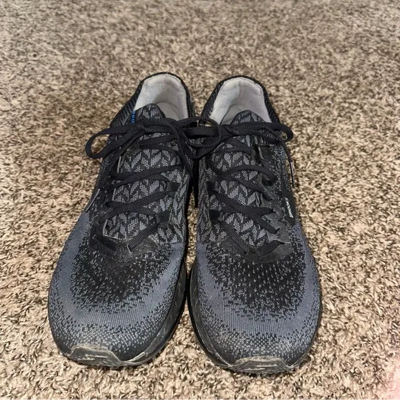 Brooks Black and Gray Running Shoes missing insoles