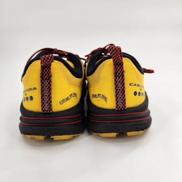 Brooks Cascadia 16 Shoes Men's Size 12 Trail Running Yellow