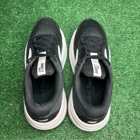 Brooks Ghost Max 2 Women 9.5 Running Shoes Black Sport Sneakers 1204201B077