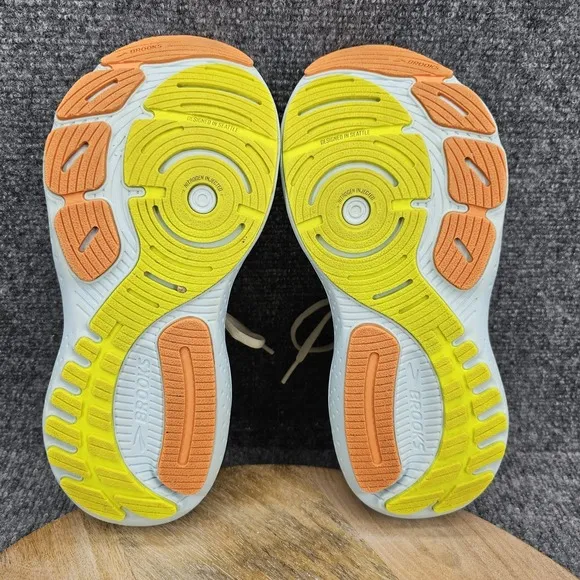 Brooks Glycerin GTS 21 Womens Size 9 Beige Athletic Running Shoes 1204091B195