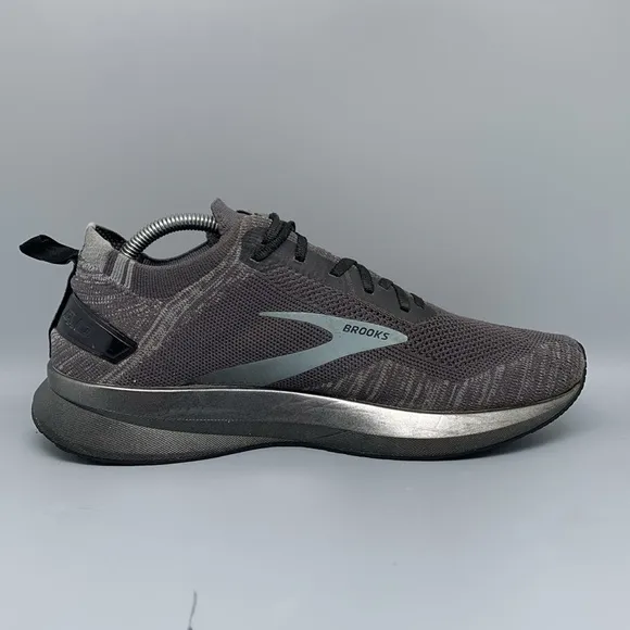 Brooks Levitate 4 Running Shoes 1103451D095 Men’s Size 10
