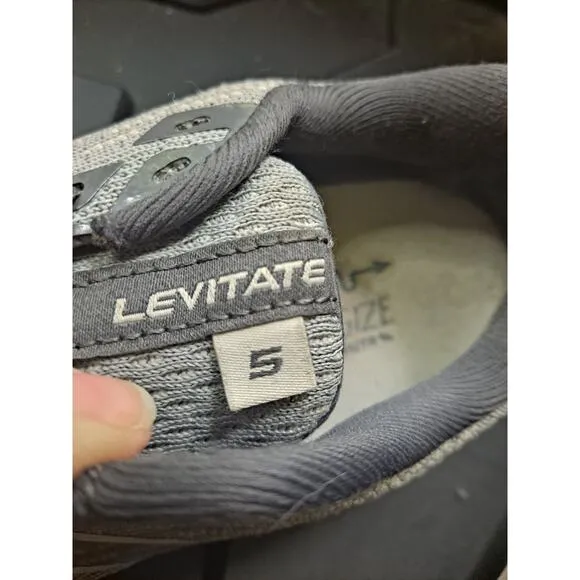 Brooks‎ Levitate 5 Running Shoes Size 9