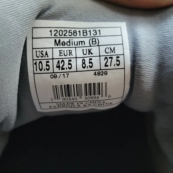 Brooks Levitate Gray Silver Running Shoes 1202581B131 Women's Size 10.5