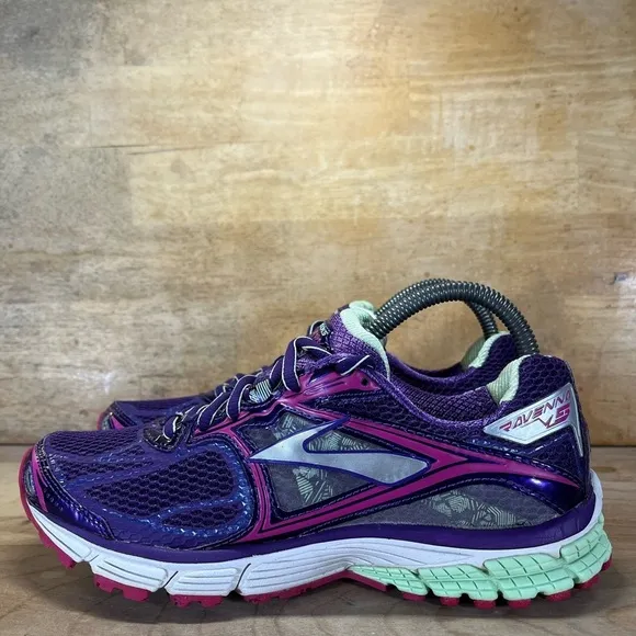 Brooks Ravenna 5 Womens Size 8.5 (B) Running Shoes Sneakers Purple Silver