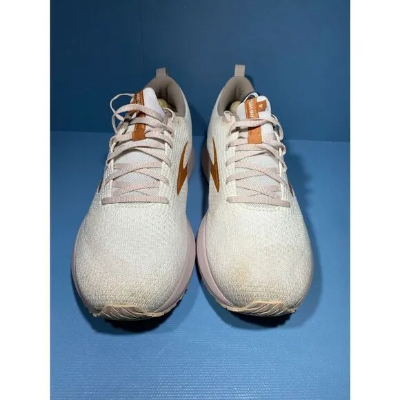 Brooks Womens Revel 4 1203371B172 White Lace Up Running Sneaker Shoes Size 11 B