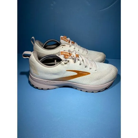Brooks Womens Revel 4 1203371B172 White Lace Up Running Sneaker Shoes Size 11 B
