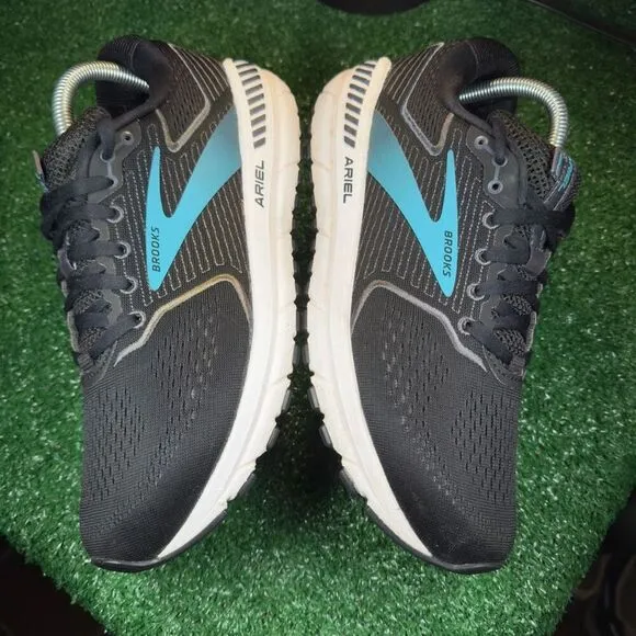 BROOKS ARIEL 20 - Women’s Running Shoes - SIZE 10