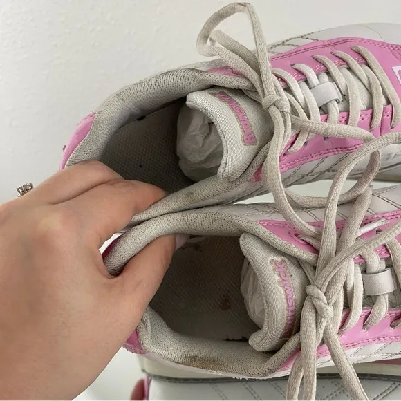 BRUNSWICK Y2K White Bubblegum Pink Quilted Lace Up Casual Bowler Oxford Sneakers