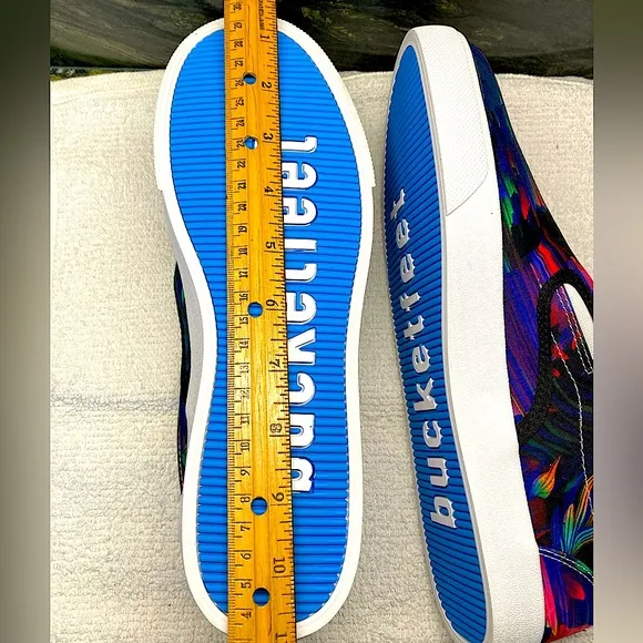 Bucketfeet Artisan Sneakers Slip On Watercolor Print New