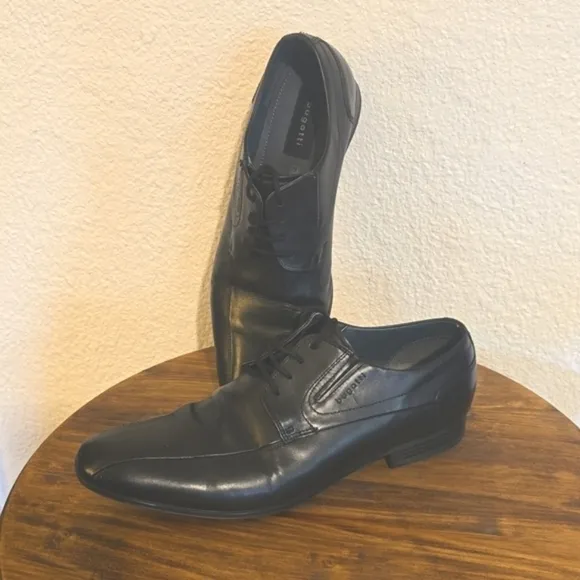 Bugatti 1802 Mens Black Premium leather Dress shoes MINT! 44 Sz.11