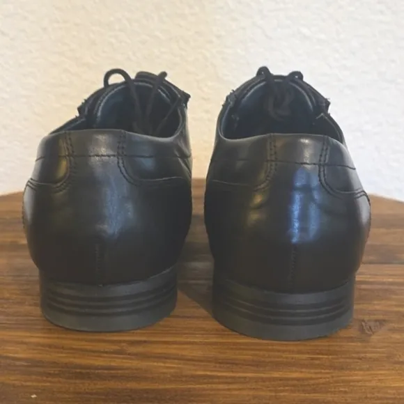 Bugatti 1802 Mens Black Premium leather Dress shoes MINT! 44 Sz.11