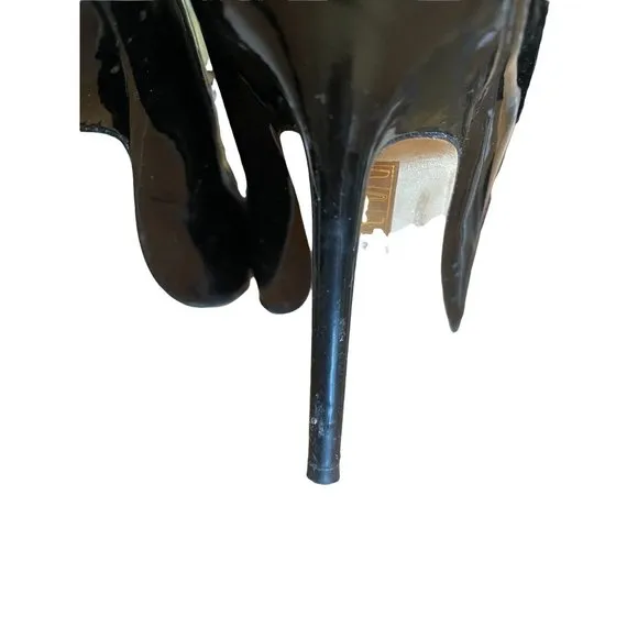 Burberry Black Patent Peep Toe Heels Size 35.5