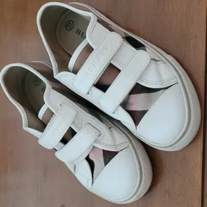 Burberry Kids  Unisex White Leather Velcro Sneakers