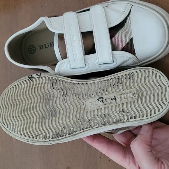 Burberry Kids  Unisex White Leather Velcro Sneakers