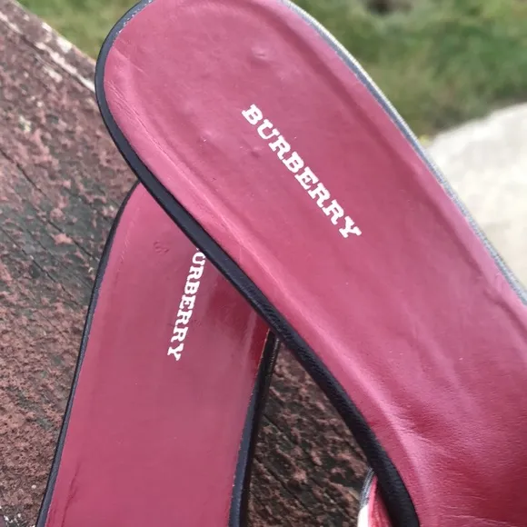 Burberry Nova Shoes