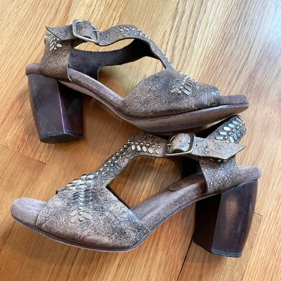 Calleen Cordero silver studded Heels