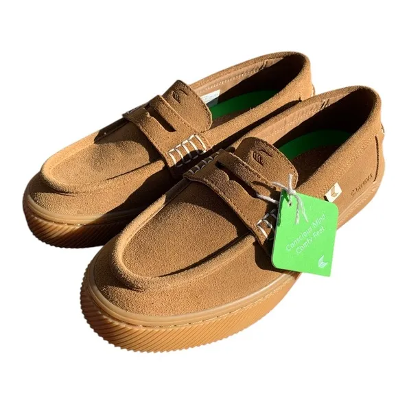 Cariuma Caju Gum Camel Suede Loafers Size 8