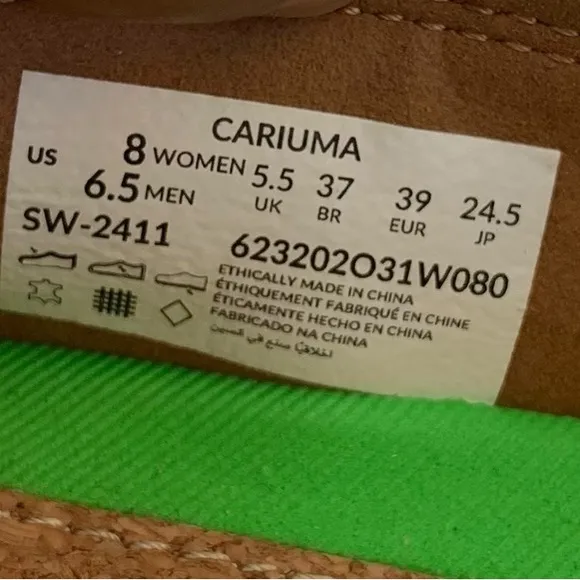 Cariuma Caju Gum Camel Suede Loafers Size 8