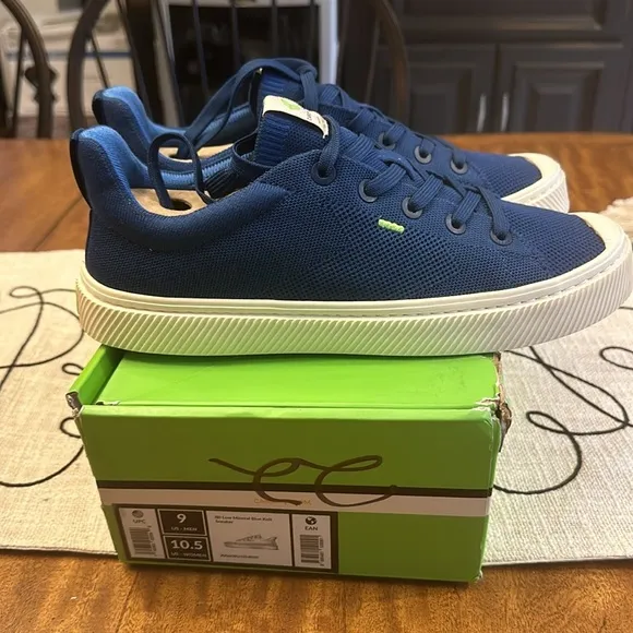 CARIUMA unisex IBI LOW Mineral Blue Knit Sneakers
