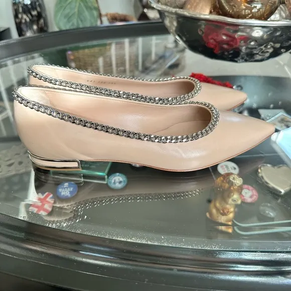 Casadei Women's Tan Chain-Trimmed  Flats - 39.5 Italy