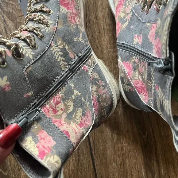 Cecelia New York floral hiker boots