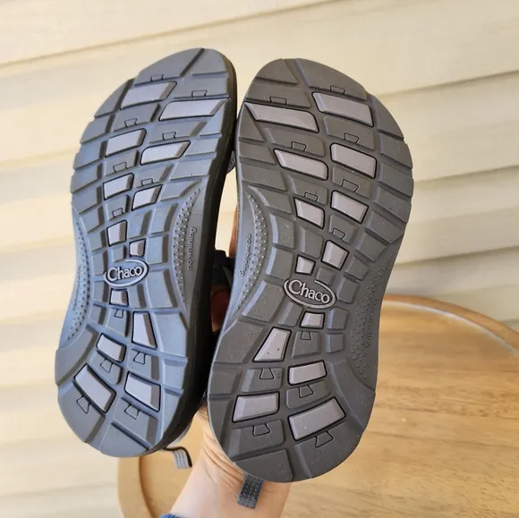 Chaco kids sandals size 2