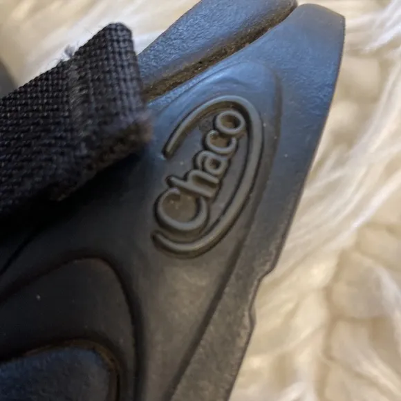 CHACO Man Sandals size 11 excellent condition please see all photos