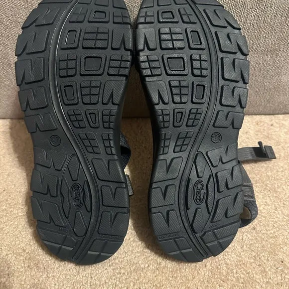 Chaco Men’s Z Volv 2 Navy Sandals Size 12‎