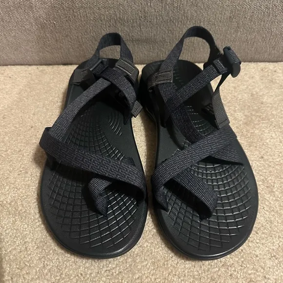 Chaco Men’s Z Volv 2 Navy Sandals Size 12‎