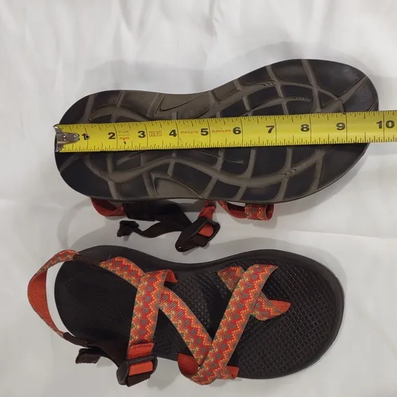CHACO SANDALS.